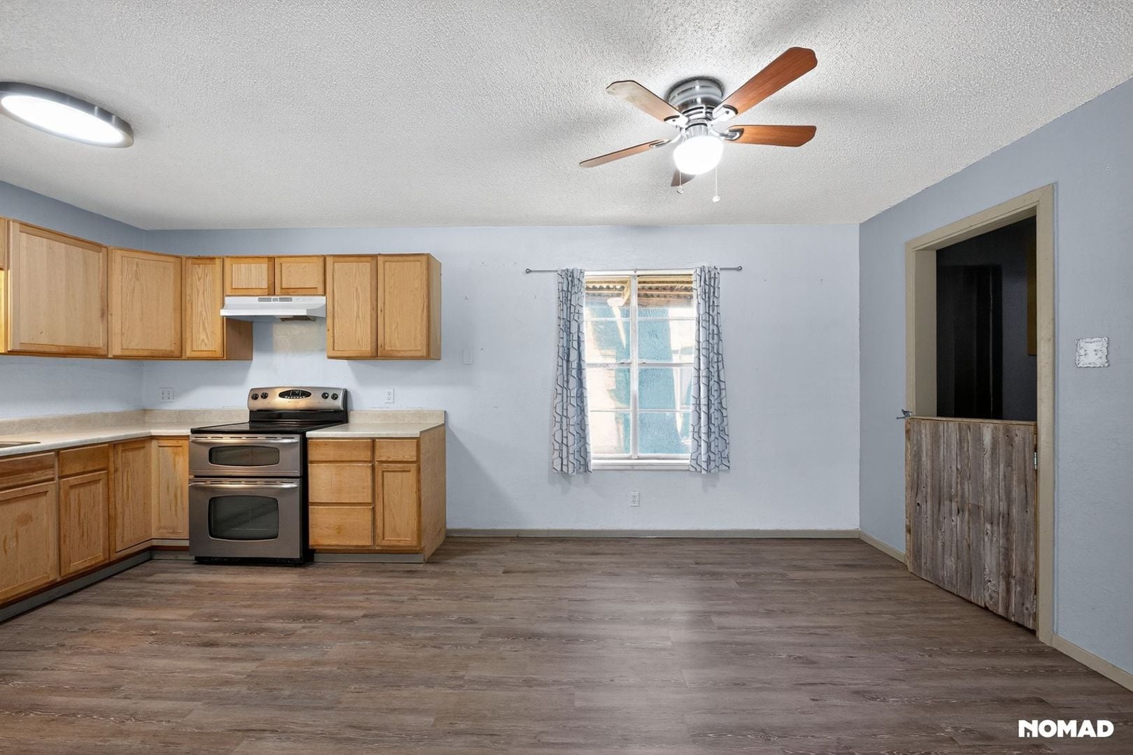 Building Photo - 604 Fegan St