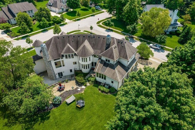 Building Photo - 4602 Sandwich Ct