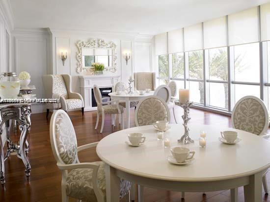 Building Photo - 17121 Collins Ave