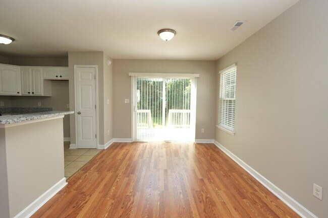 Building Photo - 11539 Stewarts Crossing Dr