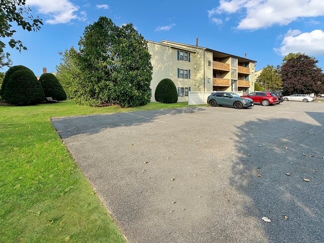 Building Photo - 45 Apache Way