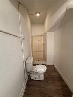 Building Photo - 1306 W 7th St