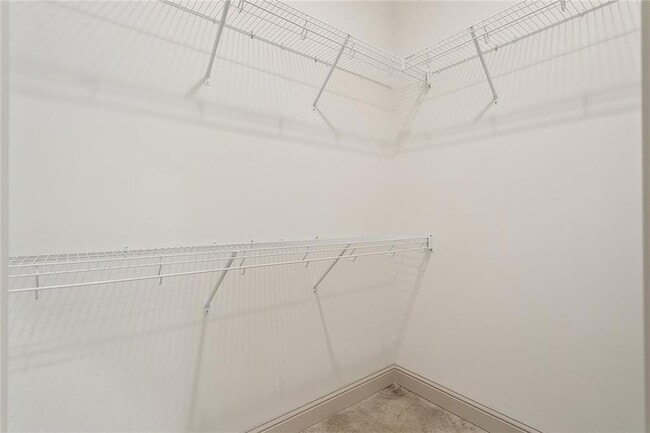 Building Photo - 2120 Robin St