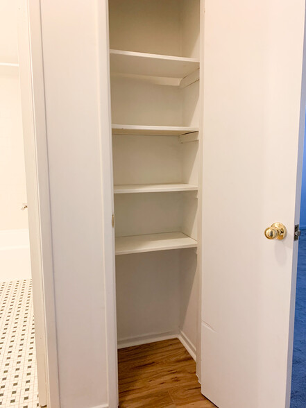 Pantry/Closet - 4507 Romlon St