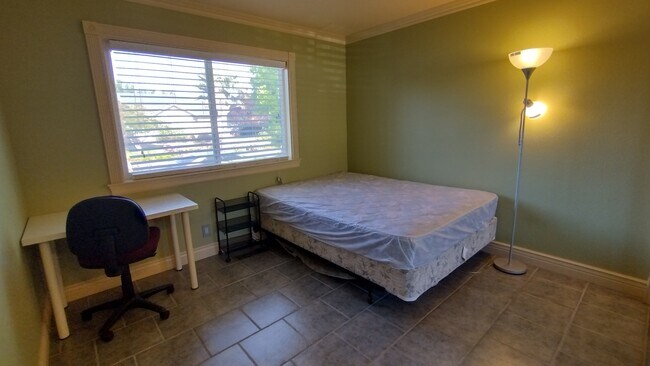 Building Photo - 10279 Palo Vista Rd