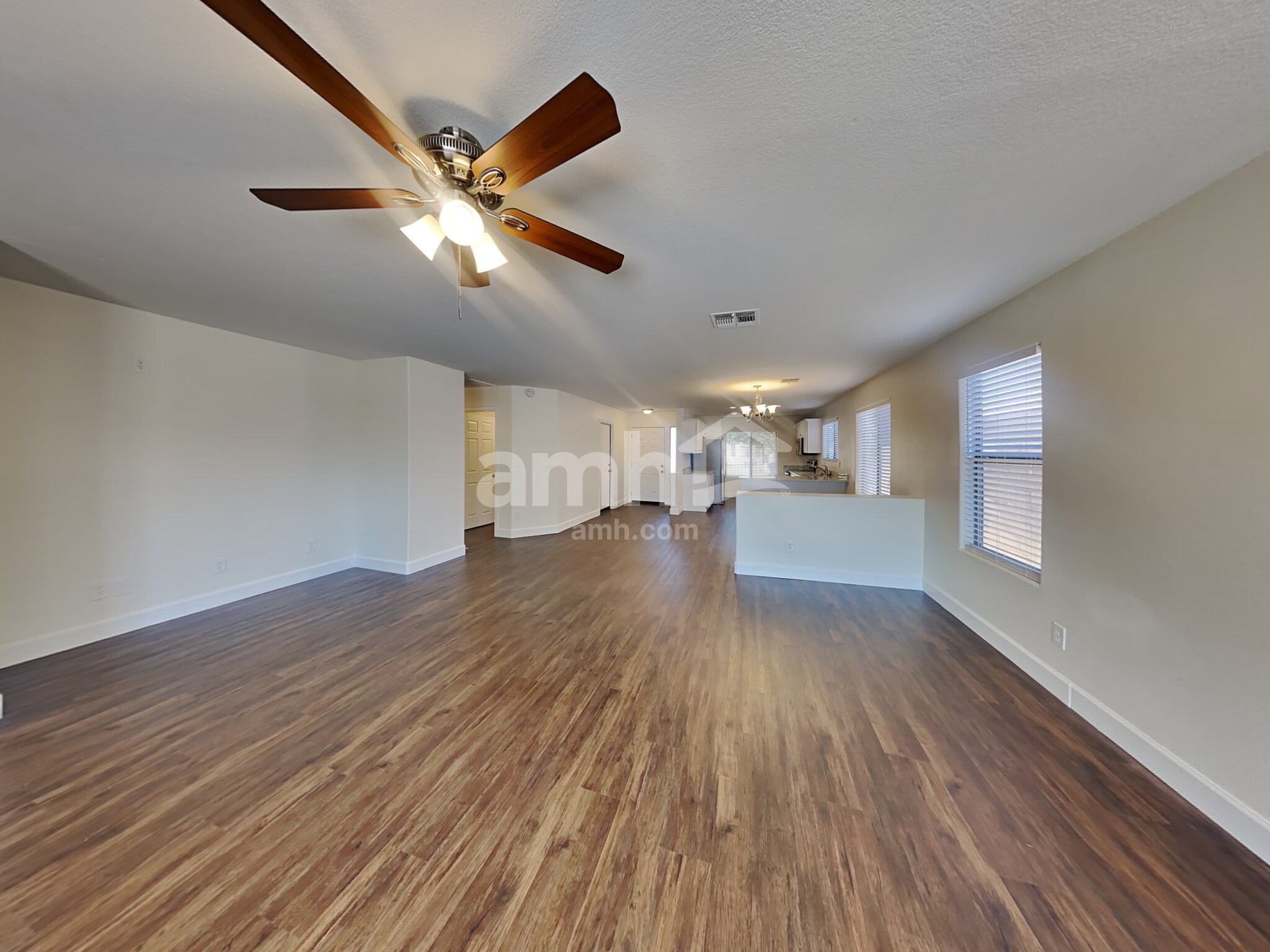 Building Photo - 12577 W Amelia Ave