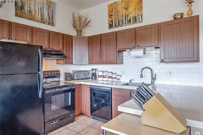 Building Photo - Buffalo Ridge Condo -  Immaculate 2 Bedroom/2 Bath Unit w/Utilities Included