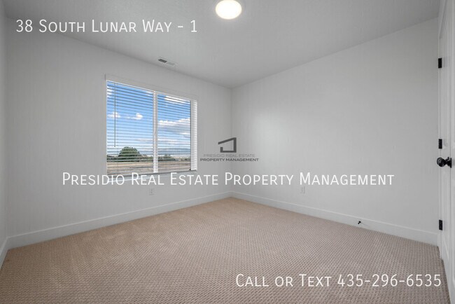 Building Photo - 38 S Lunar Wy