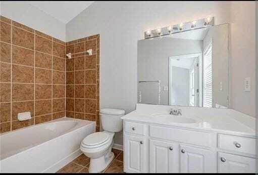 Building Photo - 1342 Thornborough Dr