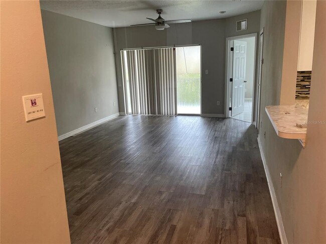 Building Photo - 522 Villa Del Sol Cir