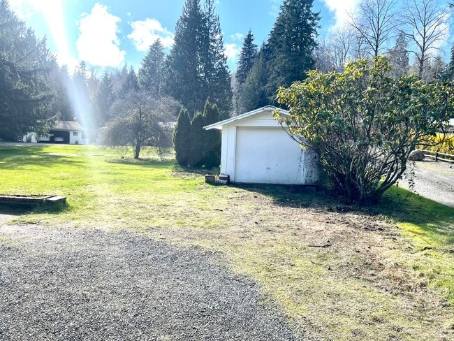 Building Photo - Nestled Away In Gig Harbor: A 3 Bedroom wi...