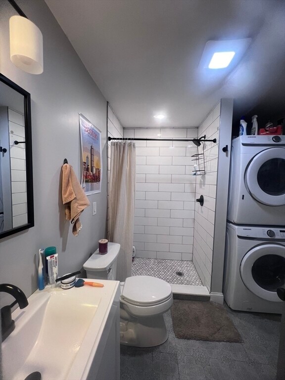 Building Photo - 726 E 2nd St