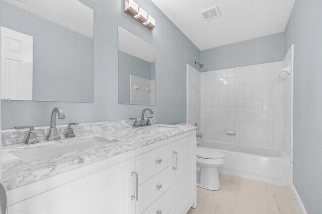 Building Photo - 4238 Tree Moss Pl