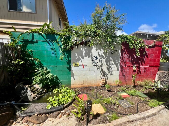 Building Photo - 1125A 2nd Ave