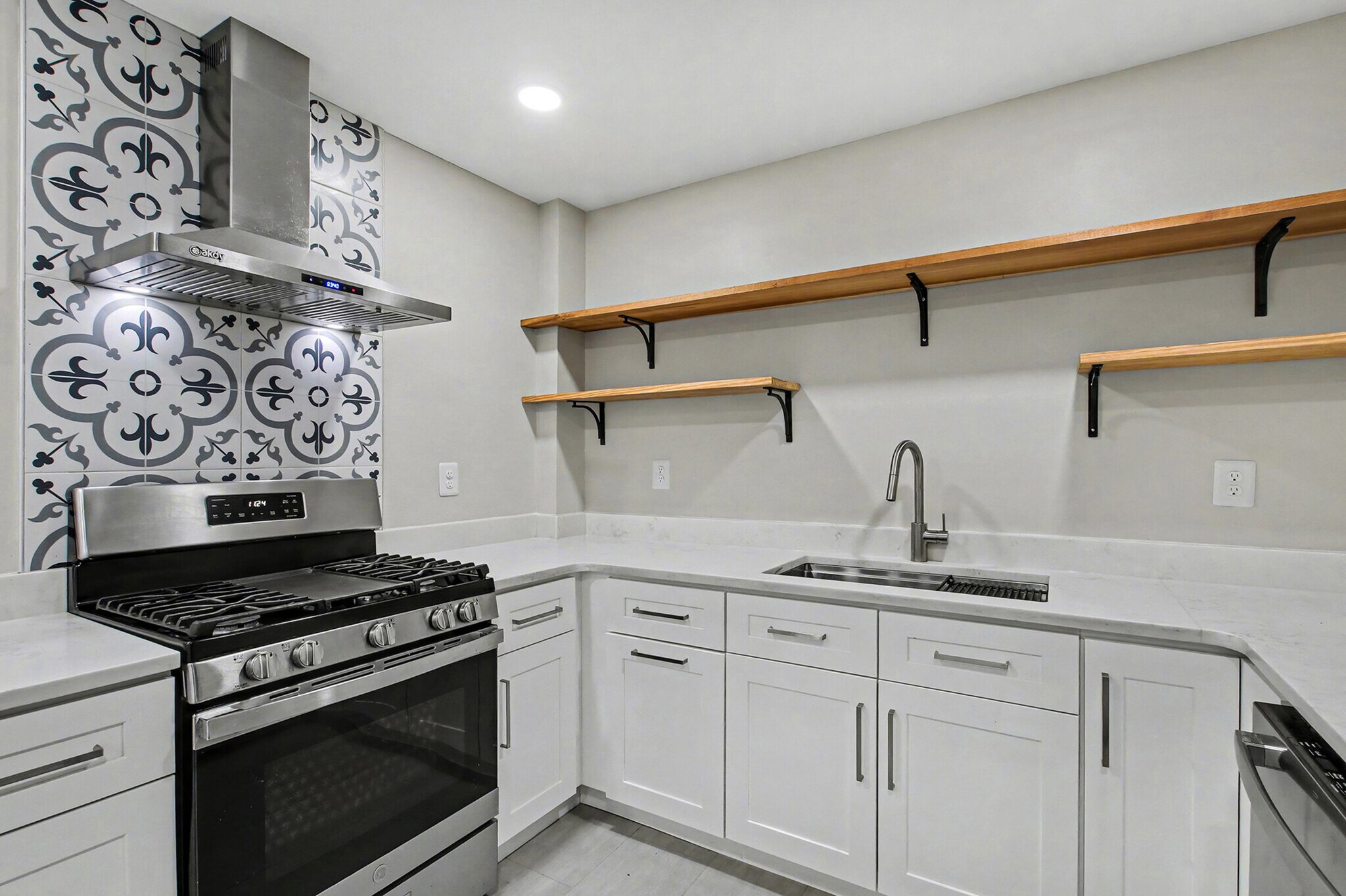 Building Photo - 1920 Lena Carter Rd