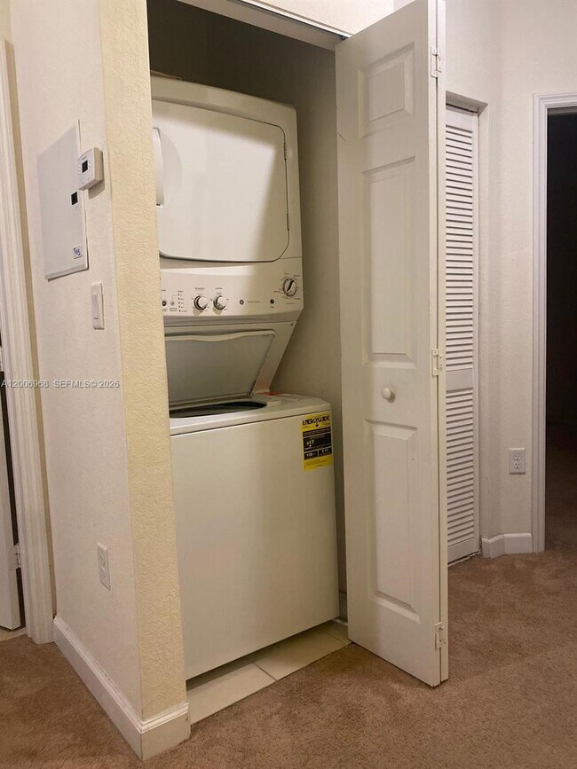 Building Photo - 9228 W 33rd Way