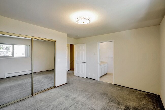 Building Photo - 436 Sierra Vista Ave
