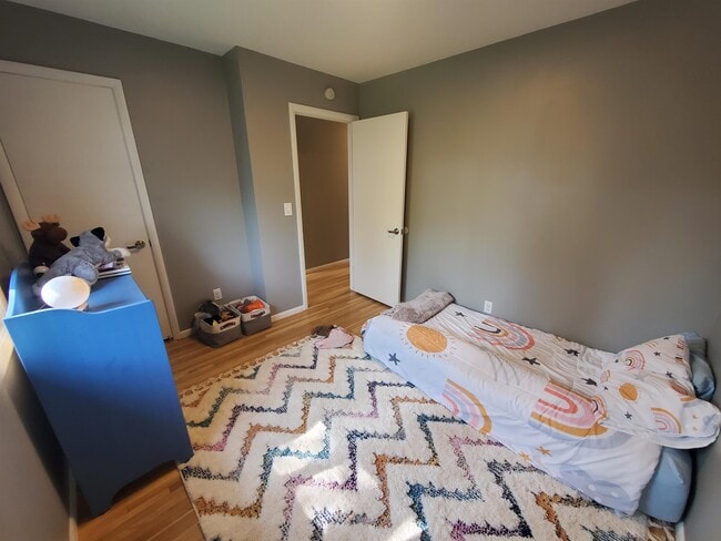 Building Photo - 741 Monroe St NE