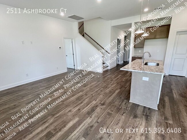 Building Photo - 2511 Ashbrooke Ct