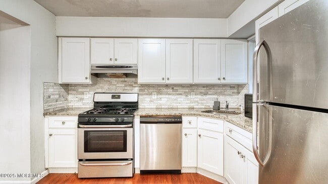 Building Photo - 78 Wyndham Pl