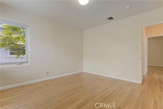 Building Photo - 559 E Providencia Ave