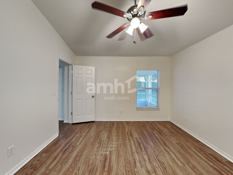 Building Photo - 4528 Portobello Cir