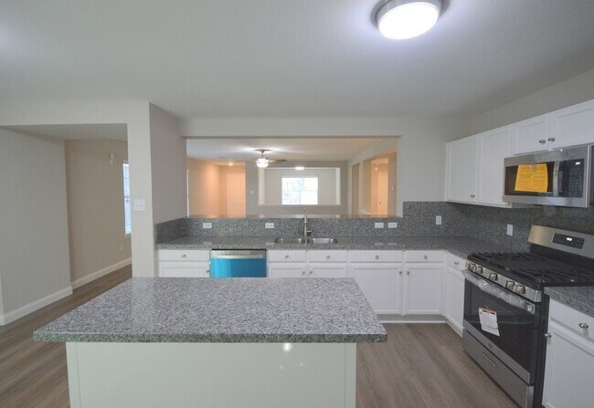 Building Photo - 21207 Bridge Springs Ln