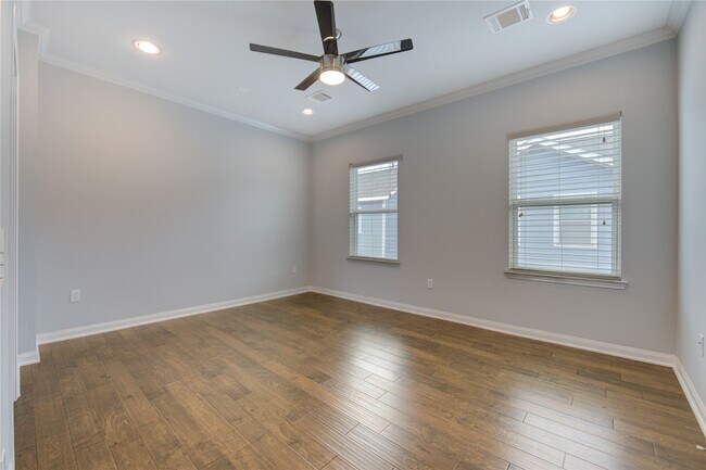 Building Photo - 1115 Bunton St