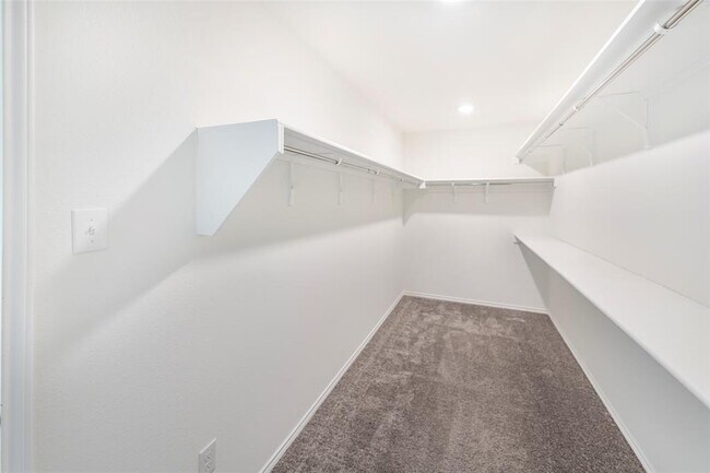 Building Photo - 1101 Arbor Acres Loop