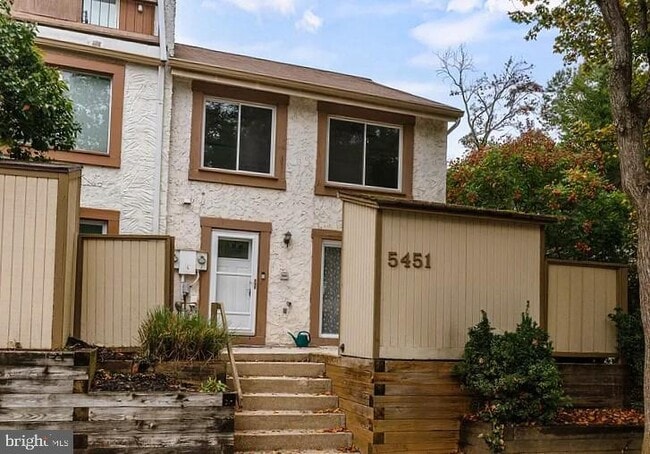 Building Photo - 5451 El Camino