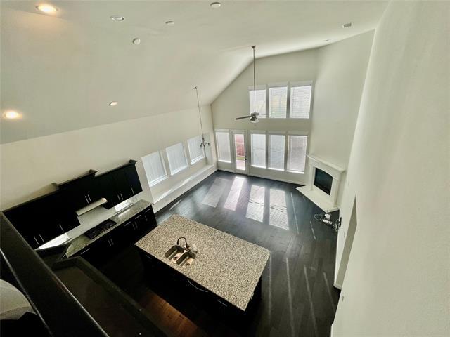 Building Photo - 507 Stone Oak Ln