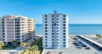 Building Photo - 1415 Ocean Shore Dr