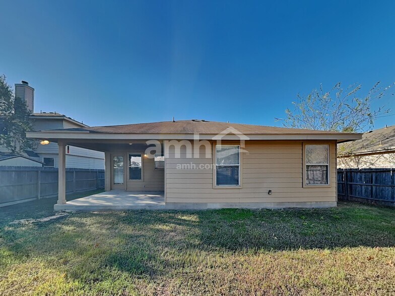 Building Photo - 11039 Arabian Palm