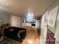 Building Photo - 41 Elm St W