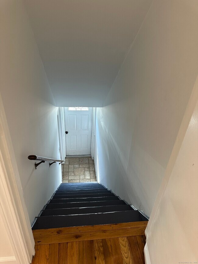 Building Photo - 48 Claremont Ave