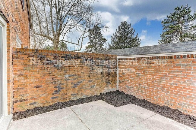 Building Photo - 4714 Merrifield Pl