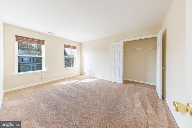 Building Photo - 9402 Pep Rally Ln