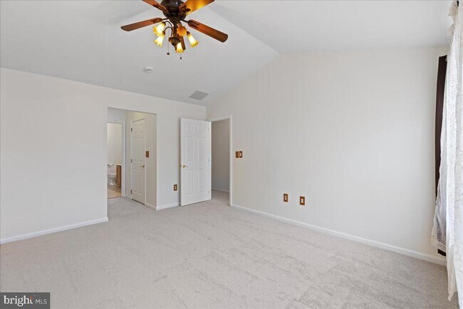 Building Photo - 95 Tattersall Dr