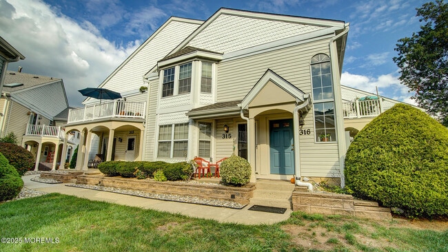 Primary Photo - 316 Tulip Ln