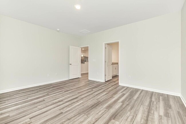 Building Photo - 1129 Boswell Ct