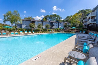 Building Photo - The Five @ North Decatur