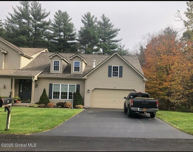 Primary Photo - 27 Secretariat Ln
