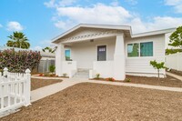 Building Photo - Renovated 3-Bedroom Cottage in Golden Hill
