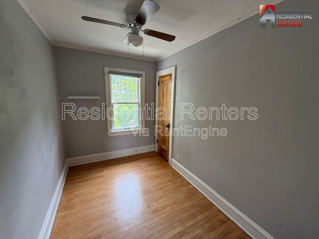 Building Photo - 2185 N 70th St
