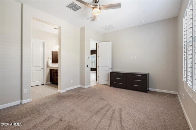 Building Photo - 6630 E Villa Rita Dr