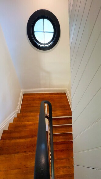 Stairwell to Apartment - 1205 Lee St