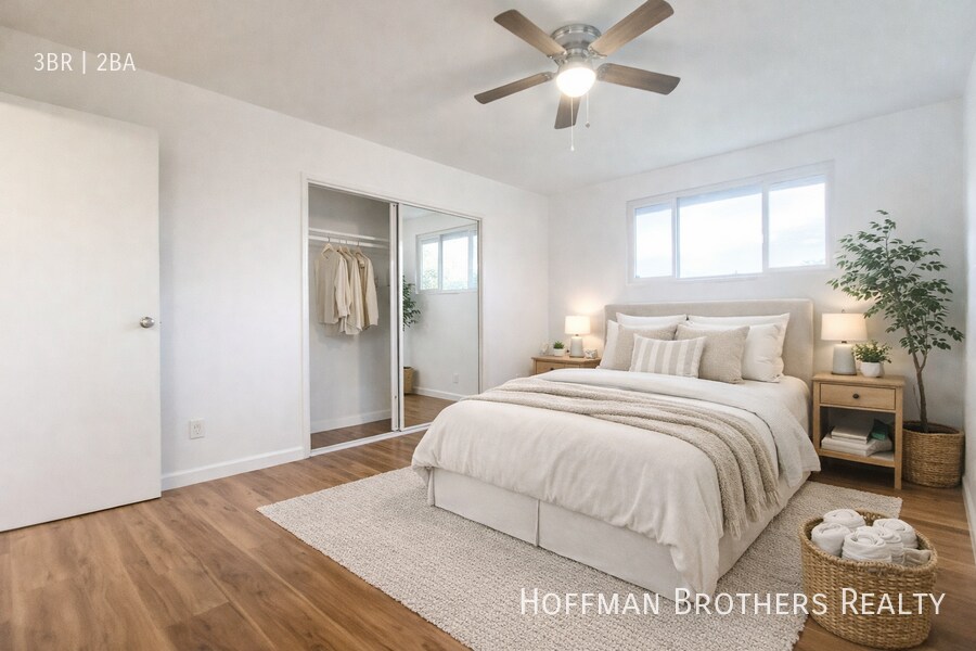 Building Photo - 1445 S Sherbourne Dr