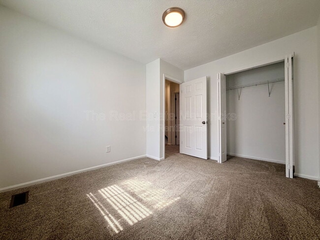 Building Photo - 308 Gillespie Rd