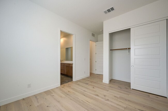 Building Photo - Brand New Home in southwest with a 4 car garage! Next Gen!