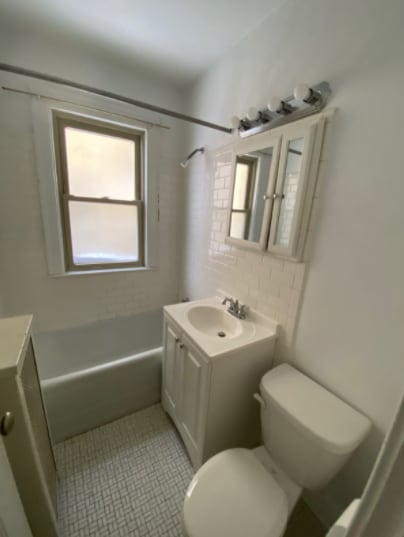 Building Photo - 4155 N Mozart St